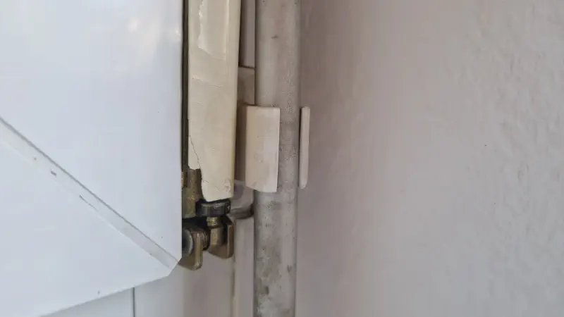 The working holder in action.